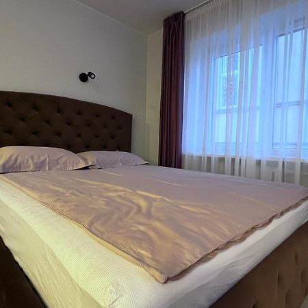 Luxuria Modern Apartments - Self Check-In Siauliai  Ngoại thất bức ảnh