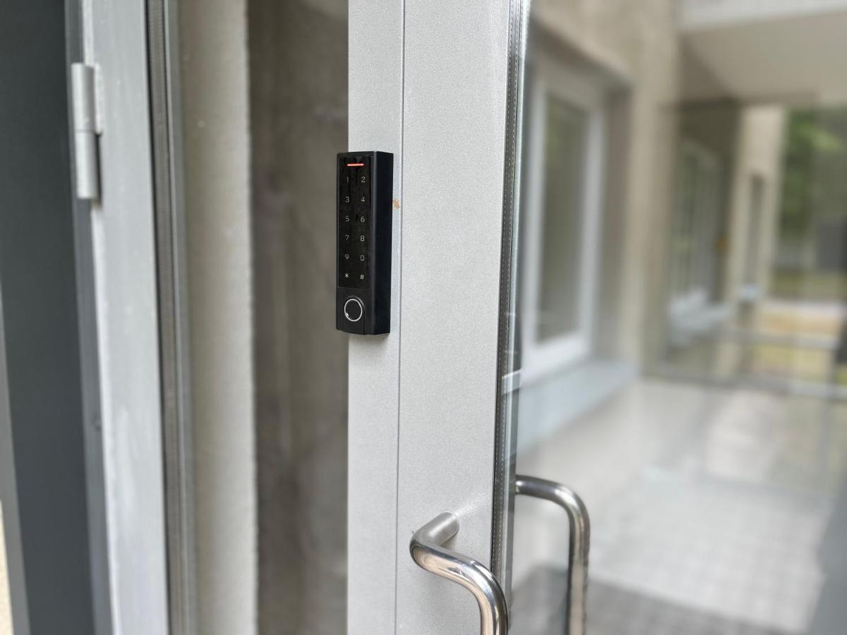 Luxuria Modern Apartments - Self Check-In Siauliai  Ngoại thất bức ảnh